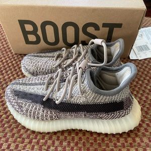 Yeezy Boost 350 v2 KIDS